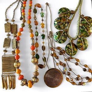 Vintage Necklaces Lot
